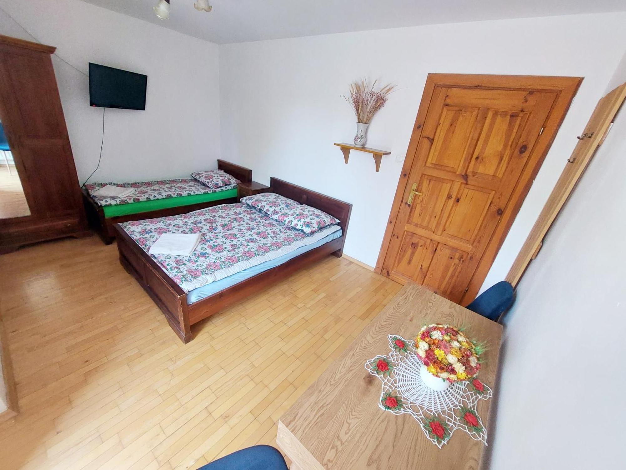 Villa Wisniowy Gaj à Ujanowice Extérieur photo