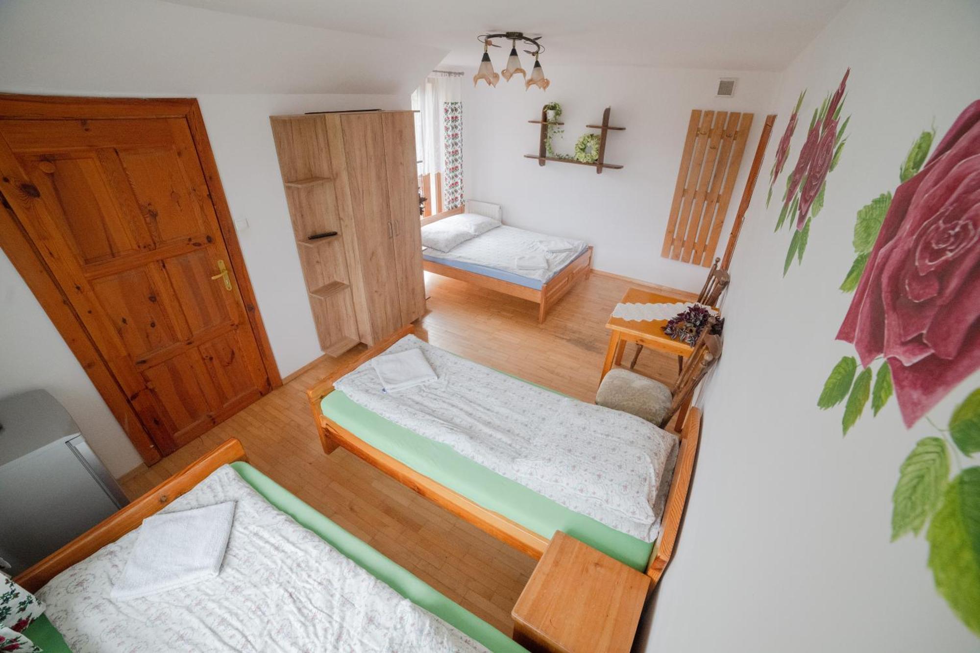 Villa Wisniowy Gaj à Ujanowice Extérieur photo