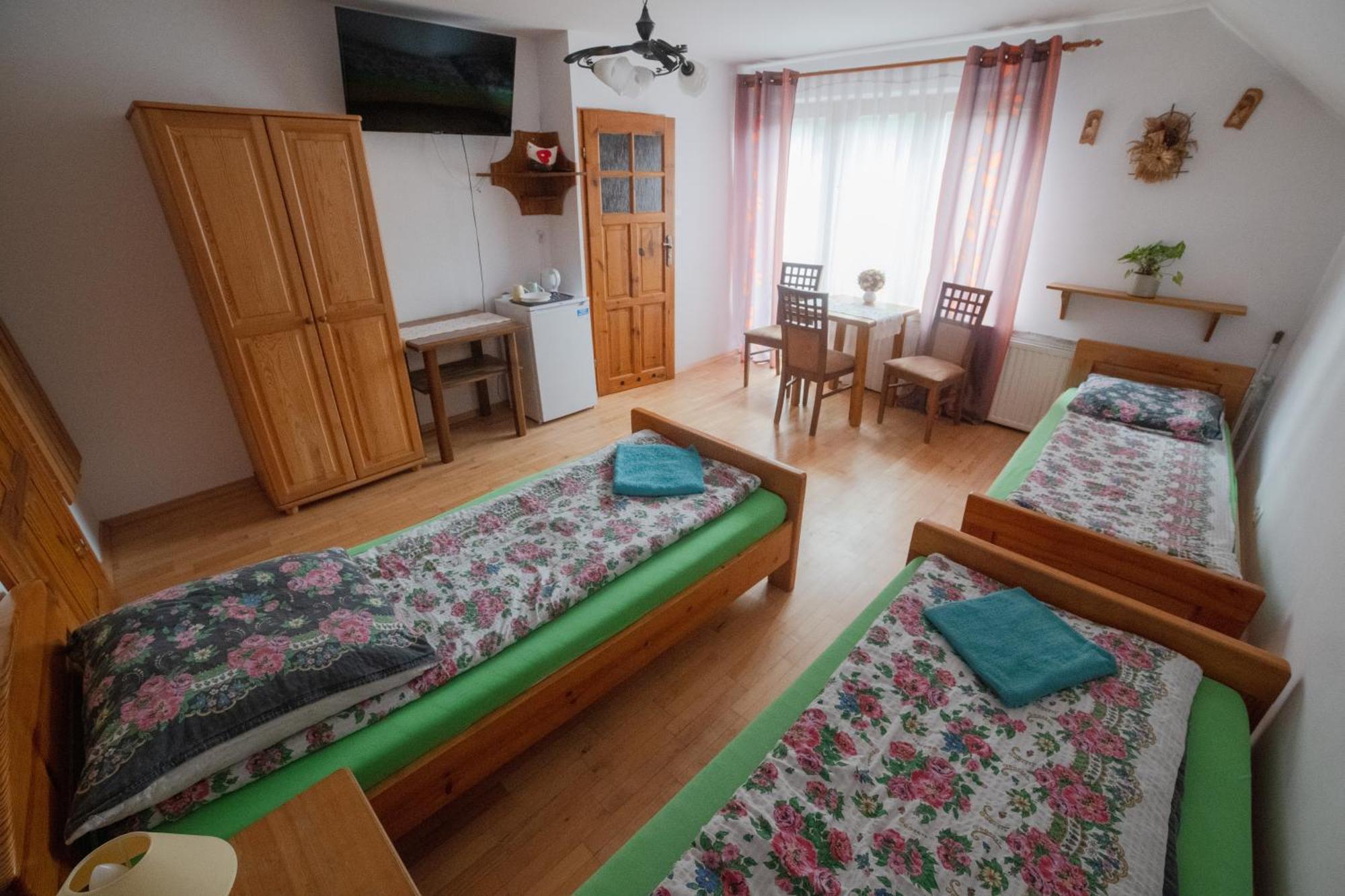 Villa Wisniowy Gaj à Ujanowice Extérieur photo
